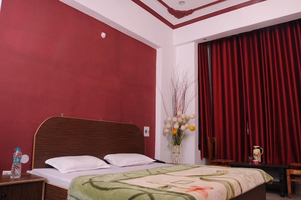 Hotel The Raj Palace Bharatpur Esterno foto